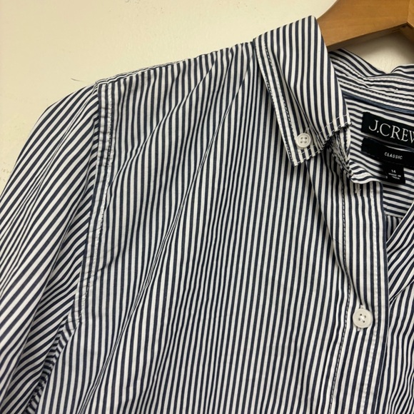 J. Crew Classic Fit Washed Cotton Poplin Shirt in Stripe - Picture 6 of 13